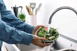 How to Wash Fruits & Vegetables Properly in 60 Seconds!