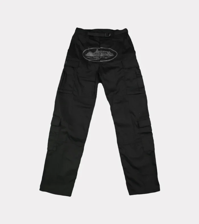 Corteiz-Guerillaz-Cargos-Triple-Black-700x788