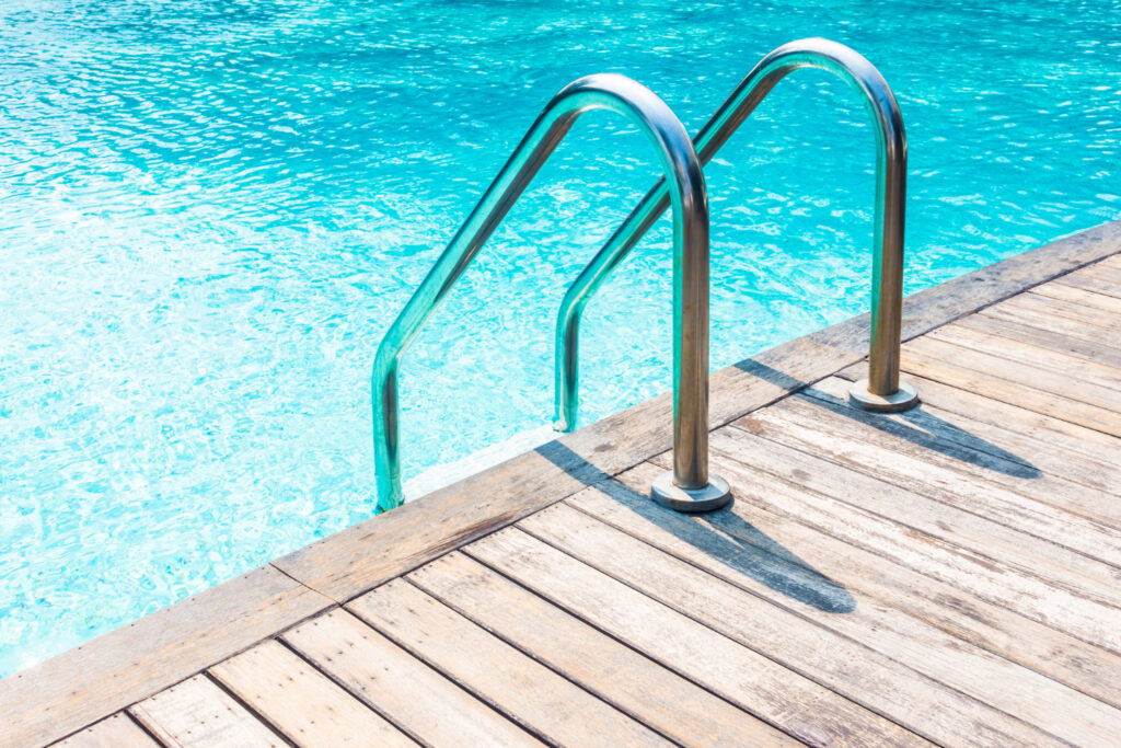 Aluminum Dock vs Boat Ladders What s Right for Your Watercraft