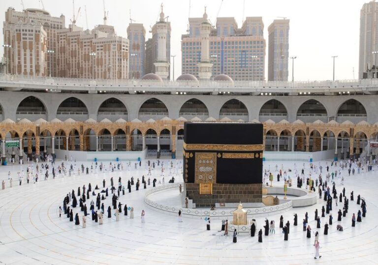 Umrah packages UK 2025