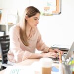 Become an AI Expert in 2025