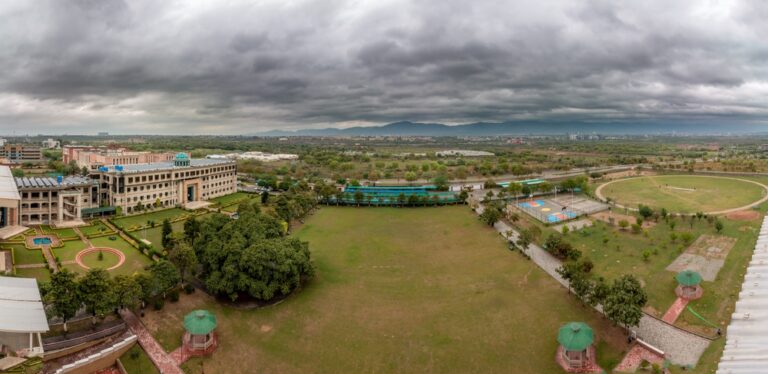 Top 10 Best Universities in Pakistan