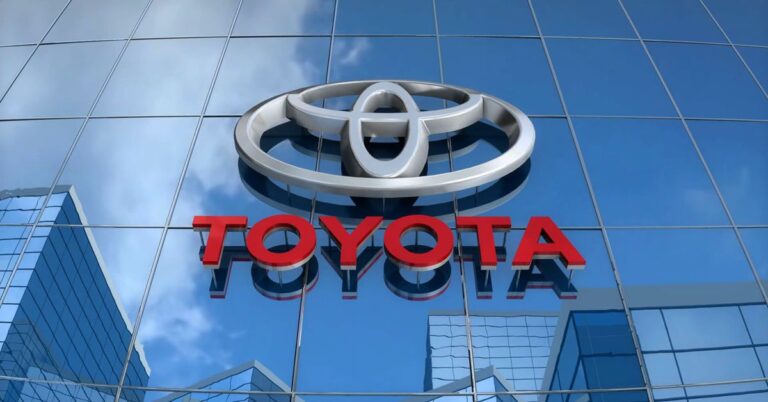 Toyota Showroom In South Delhi