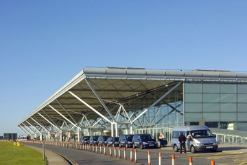 stansted airport taxi