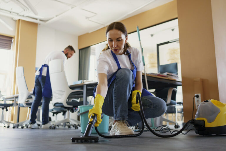cleaning service company in dubai