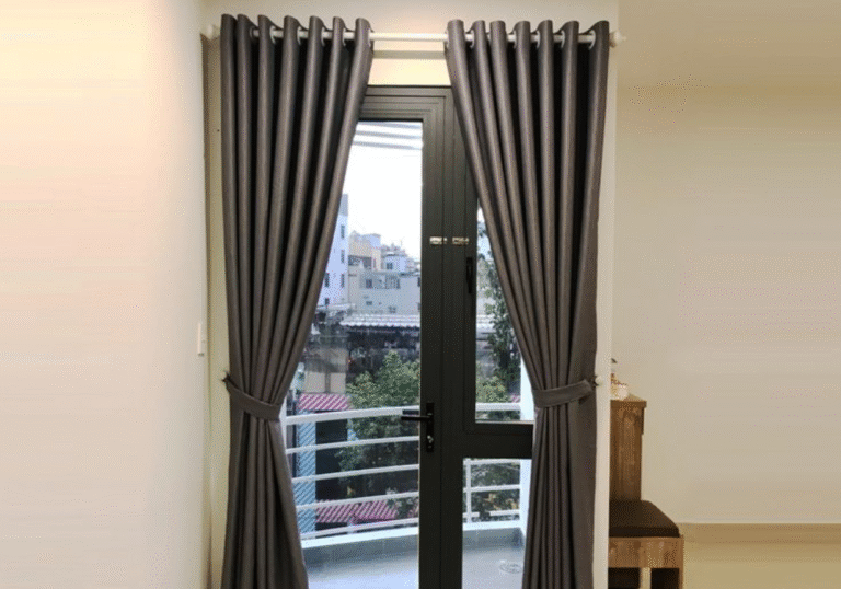 grommet curtain