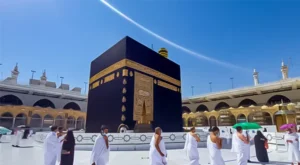 What UK Travellers Should Expect in an Umrah Package: Visa, Flights, Hotels