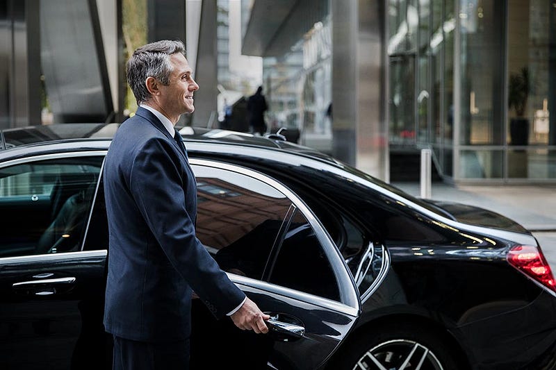 Airport Transfer to LaGuardia Airport