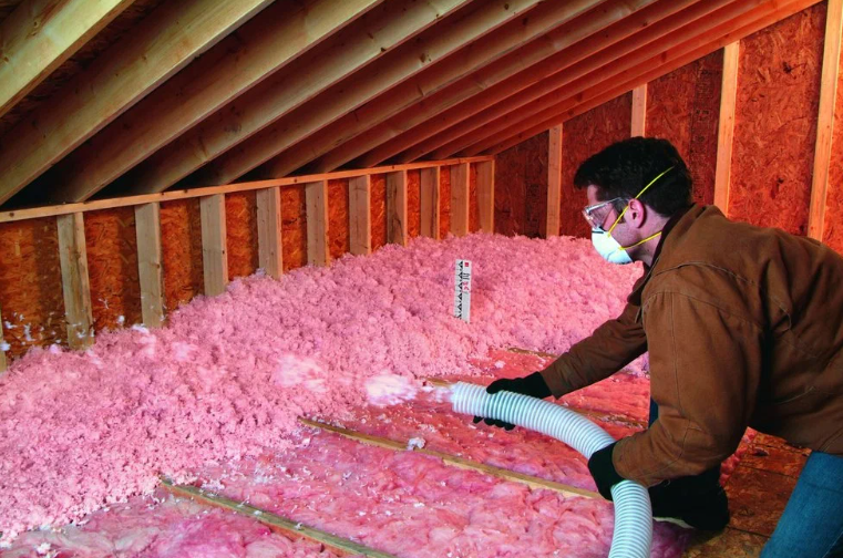Spray Foam vs. Fiberglass: Which Insulation Is Right for Your Home?