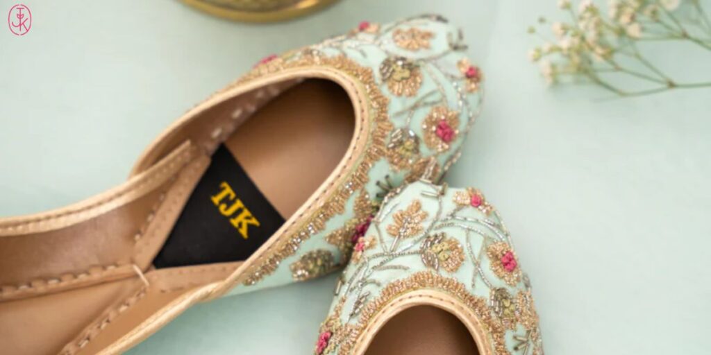 Khussa shoes for female