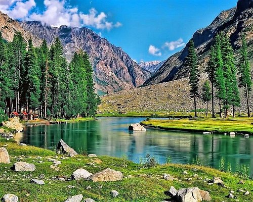 https://ghoomophirro.pk/tours/?location_name=SiriKot