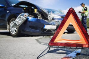 road-accident-with-smashed-cars-min