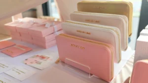 long wallet
