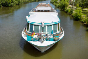 Yacht Tour Marina