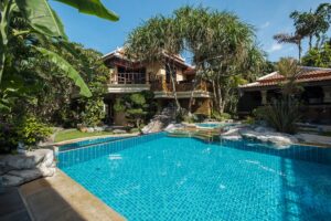 pool refinishers