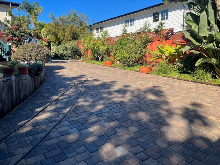 556864985_1392191529577973_5498368528724784293_n