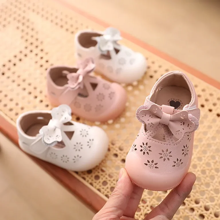 Why Do Parents Prefer Rubber Shoes For Baby Comfort?