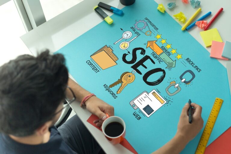 TECHNOLOGY COMMUNICATION INTERNET AND SEO CONCEPT