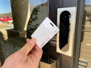 20250123_193237952_iOS