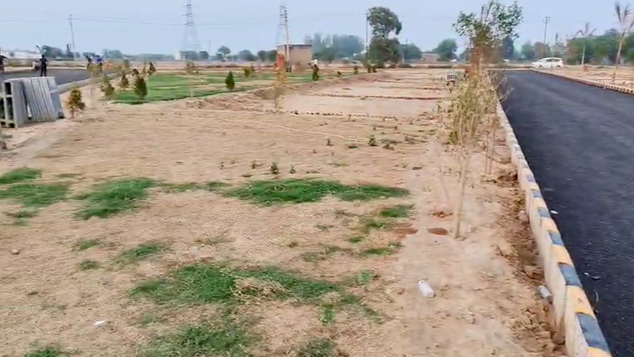 Plot Near Jewar Airport