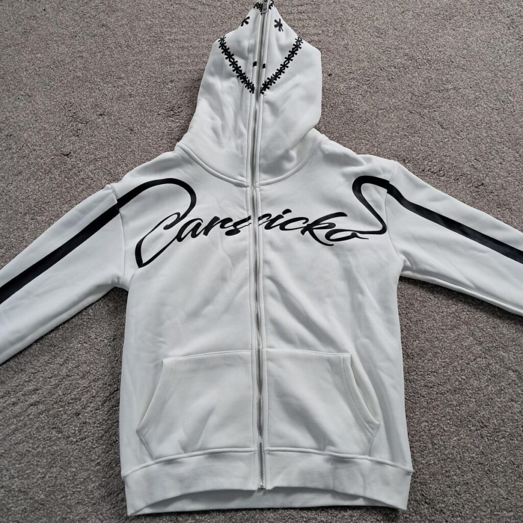 Customer Reviews and Satisfaction with Carsicko Clothing