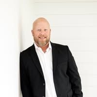 Real Estate Agent in St Albert
