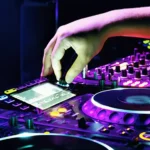 How Can A Dj Combine Classics With Trending Hits?