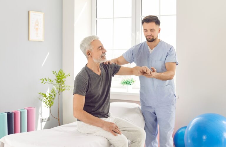 how to become a physical therapist assistant step-by-step