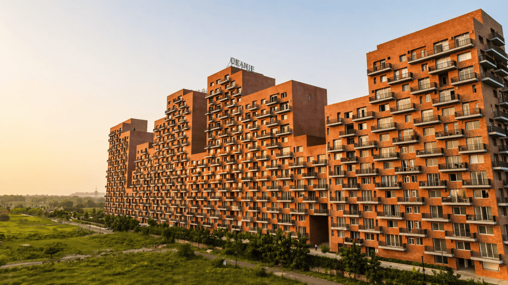 Oranje Castle Lucknow: A Practical Choice for Today’s Homebuyers
