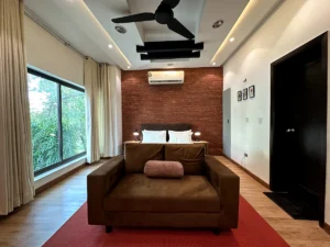 buy a flat in Lahore