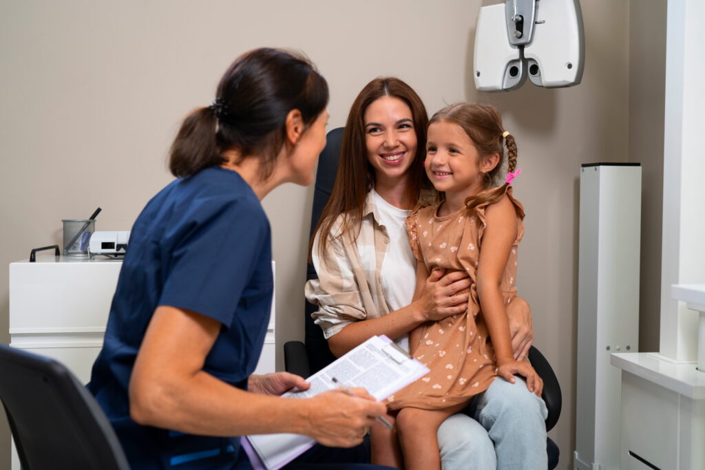 Looking for a trusted Family Dentist Hamilton, ON families rely on? Discover preventive, restorative, cosmetic, and emergency dental care for every age at Rosewood Dentistry. Schedule your visit today.
