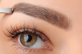 eyebrow hair transplant in Dubai