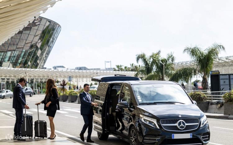 Book airport transfer London