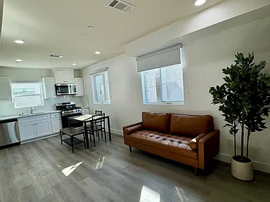 Co-living Downtown Los Angeles, CA