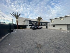 Explore Las vegas arts district rentals with modern amenities, walkable neighborhoods, and vibrant city living near Downtown Las Vegas.