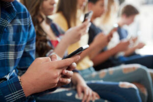 apply for free government phone and service​