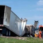 imgi_2_Tractor-Trailers-Have-a-Black-Box