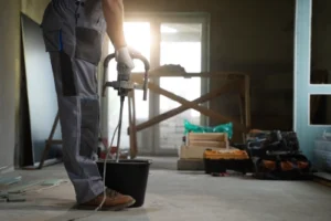 tiler-working-renovation-apartment-1 (1)