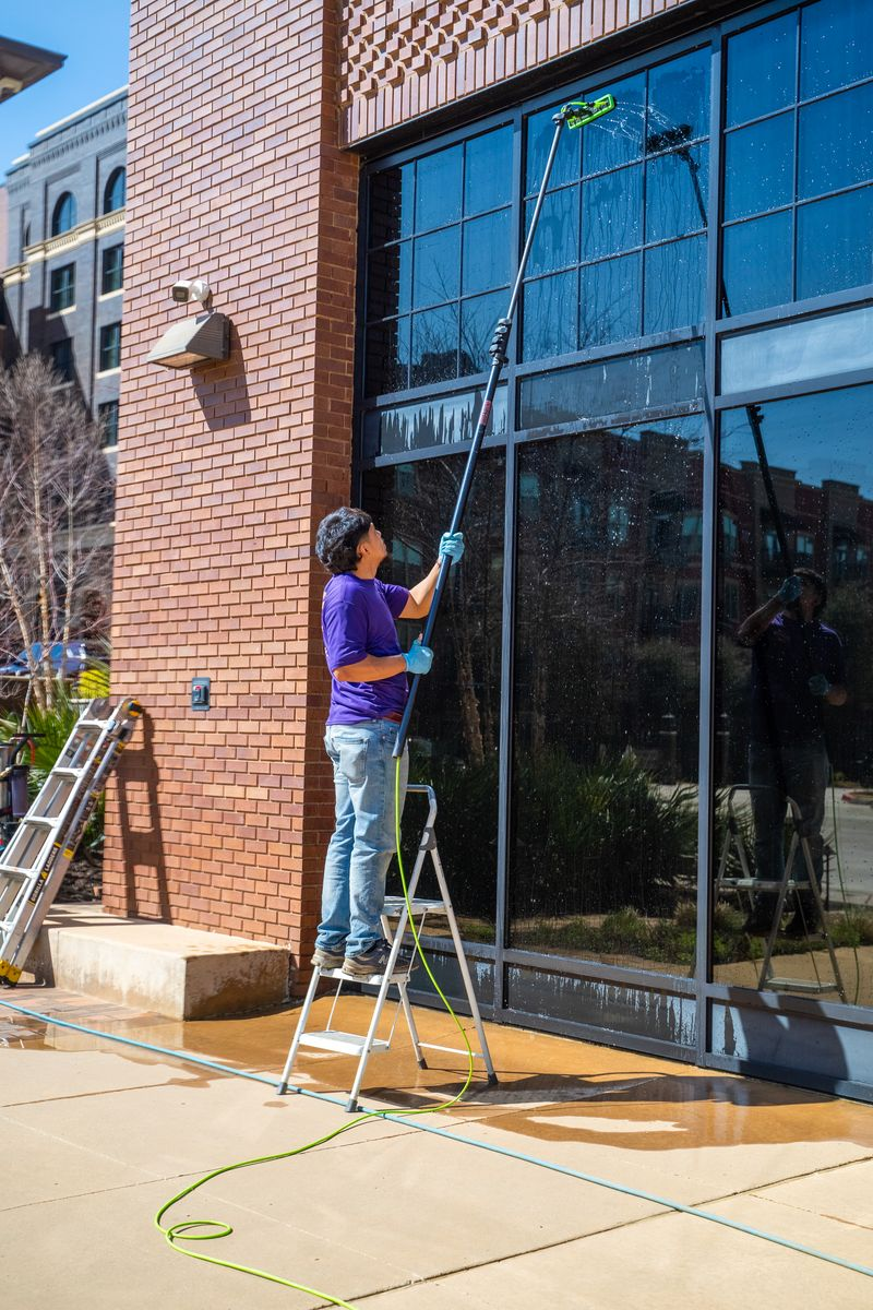 Commercial Window Cleaning in Colleyville TX