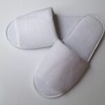 hotel close toe slipper