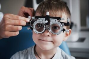 Child eye specialist in Indirapuram