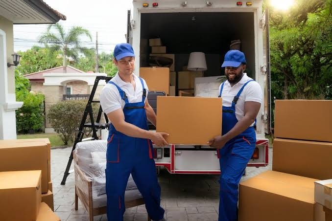 Movers in canada