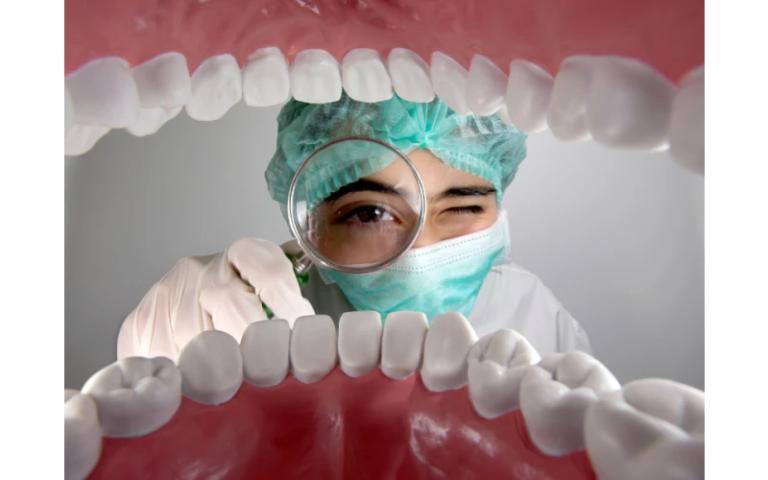 Understanding the Importance of Your Dentist for Complete Mouth Care Your Trusted Partner for Holistic Oral Health Solutions