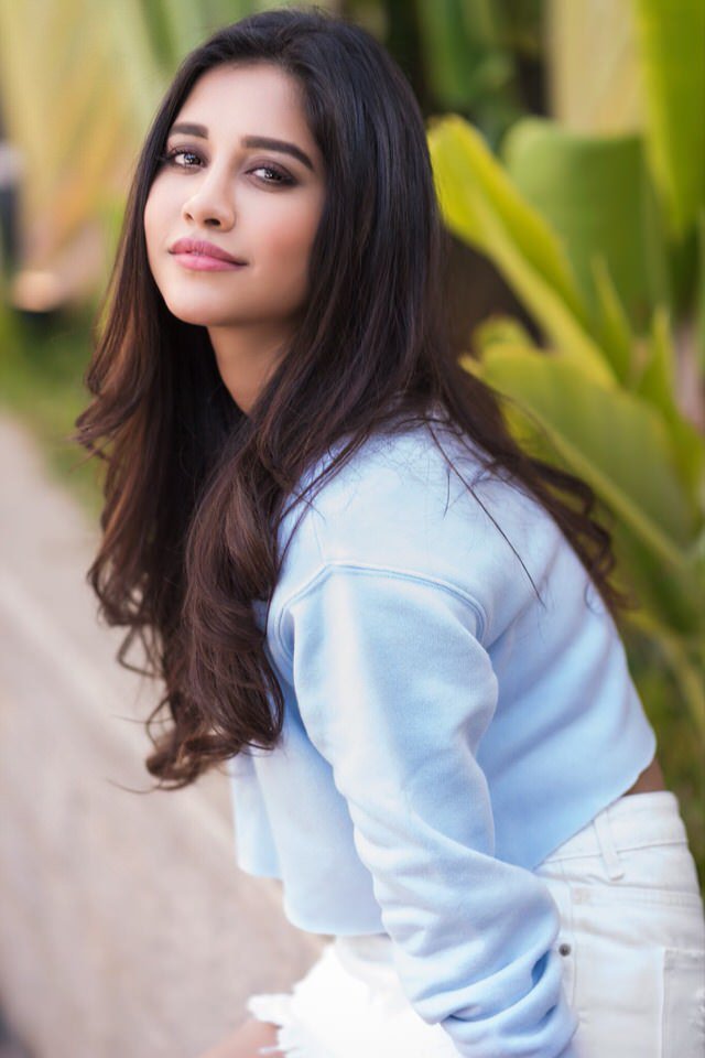 AlJuffair Escorts