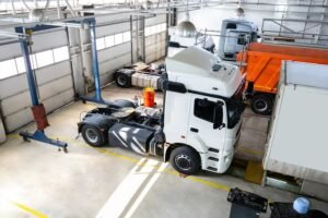 Choosing the Right Mechanic in Oakland, CA for Truck Support