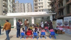 Best english medium school on deva road